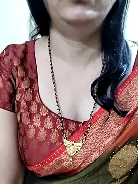 Yazhini-Cam online show from 06-15-26, 12:07