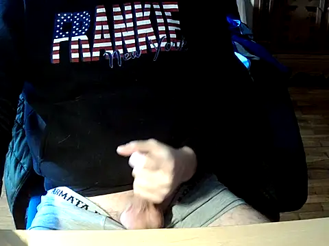 Snapshot of YoUnGbOy2018 chatting on 03-11-26, 11:05 YoUnGbOy2018 online show from 03-11-26, 11:05