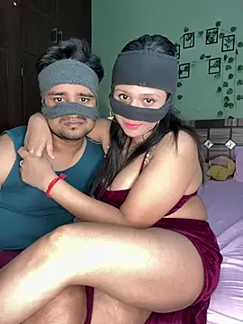 Snapshot of your_bhabhi_love chatting on 07-29-26, 05:22 your bhabhi love online show from 07-29-26, 05:22
