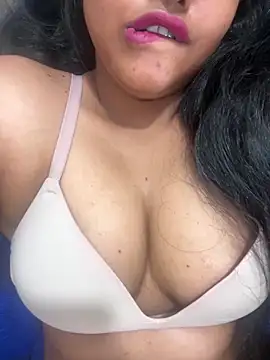 Snapshot of munni-munni6767 chatting on 04-16-26, 06:09 munni-munni6767 online show from 04-16-26, 06:09