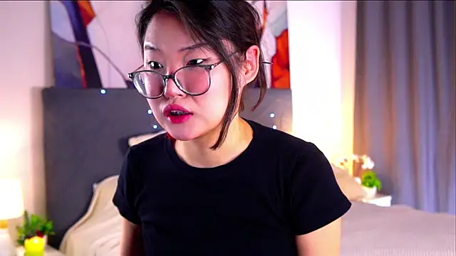 NelleMihalko online show from 04-07-26, 11:21