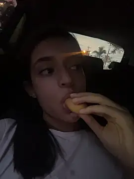 leilani X online show from 03-25-26, 10:54