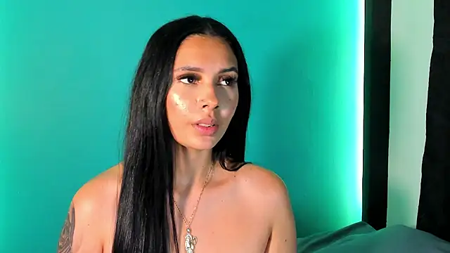 Snapshot of Emma_AH chatting on 04-29-26, 05:30 Emma AH online show from 04-29-26, 05:30