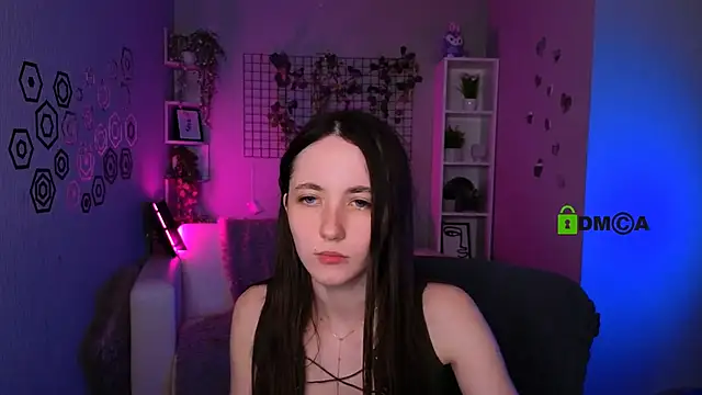 Snapshot of bella_dorn chatting on 06-01-26, 04:14 bella dorn online show from 06-01-26, 04:14