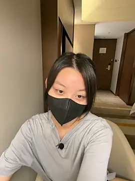 HolyMaidenLily online show from 03-26-26, 07:47