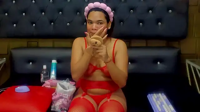 CaroBeltran online show from 06-06-26, 07:29