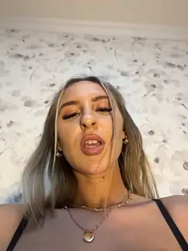 LexyTuned online show from 03-08-26, 05:17