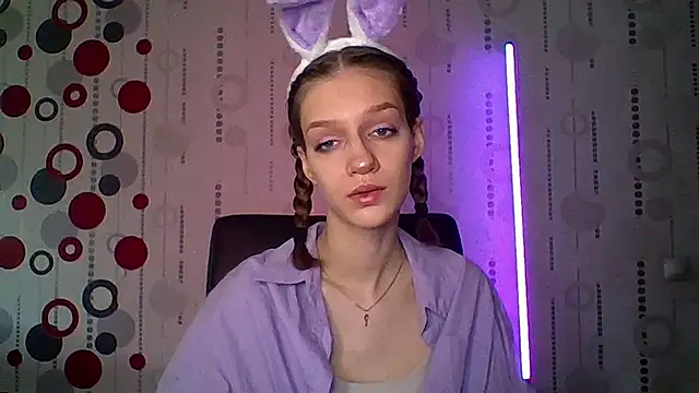 Snapshot of Chrissy_Joyful chatting on 04-28-26, 05:01 Chrissy Joyful online show from 04-28-26, 05:01