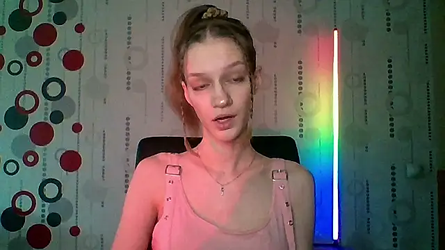 Snapshot of Chrissy_Joyful chatting on 05-02-26, 05:01 Chrissy Joyful online show from 05-02-26, 05:01