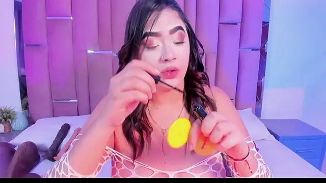 Snapshot of Saory____ chatting on 07-02-26, 12:21 Saory online show from 07-02-26, 12:21