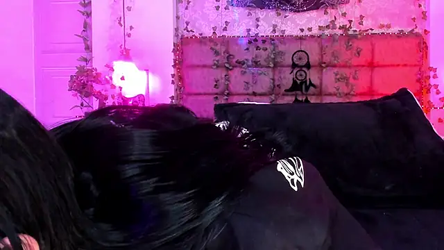 Vickmoon online show from 05-30-26, 08:06