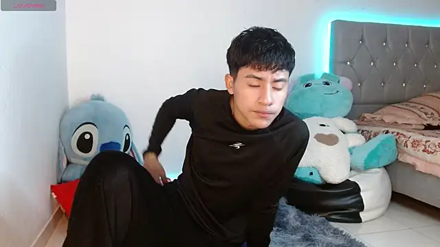 Sebas fire4 online show from 04-16-26, 08:53