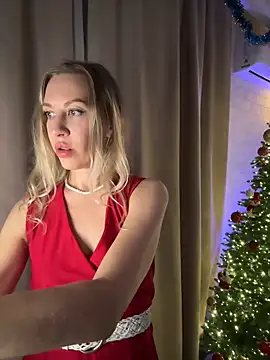 Snapshot of KammyDream chatting on 12-31-24, 11:49 KammyDream online show from 12-31-24, 11:49