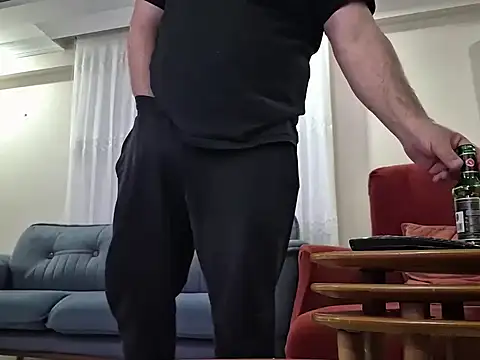 Snapshot of theseaman46 chatting on 03-22-26, 09:29 theseaman46 online show from 03-22-26, 09:29