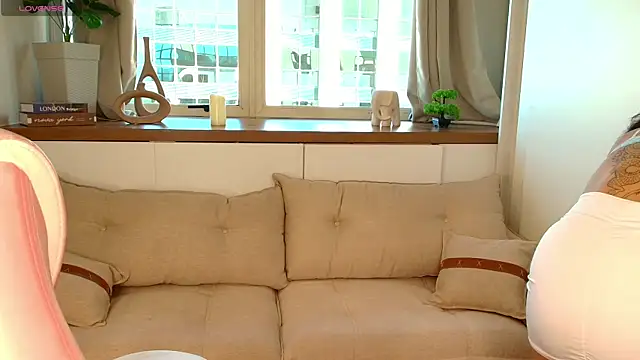 Sally Diazz online show from 04-23-26, 12:29