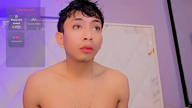 Luchoplayboy online show from 03-10-26, 12:21