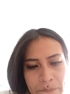 Cloe pink1 online show from 04-11-26, 02:43