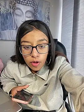 chanell pinkk online show from 03-12-26, 01:17