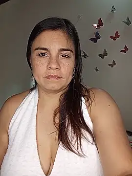 Snapshot of BettyBoo_w chatting on 06-19-26, 06:23 BettyBoo w online show from 06-19-26, 06:23