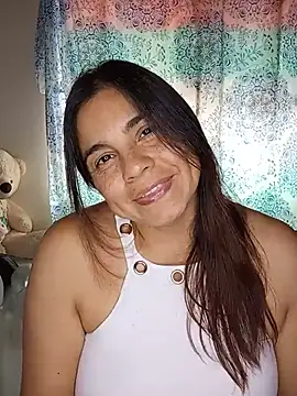 Snapshot of BettyBoo_w chatting on 07-04-26, 07:20 BettyBoo w online show from 07-04-26, 07:20