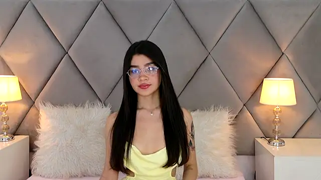 OliviaDiaz online show from 05-30-26, 08:06