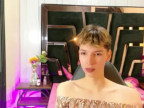 Snapshot of Stefany_PiInk chatting on 03-16-26, 12:31 Stefany PiInk online show from 03-16-26, 12:31