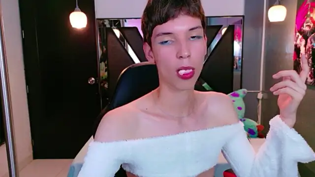 Stefany PiInk online show from 04-23-26, 08:11