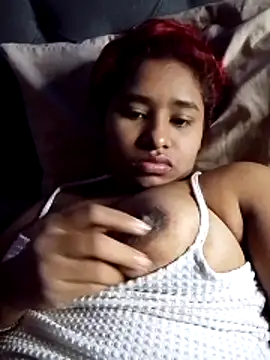 FenixLovee online show from 04-08-26, 05:13