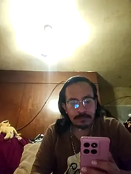 KIKE LION990 online show from 04-06-26, 09:16