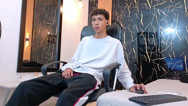 ValeriHot 1 online show from 07-22-26, 02:36