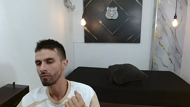 KingOfTemptation online show from 03-11-26, 03:01