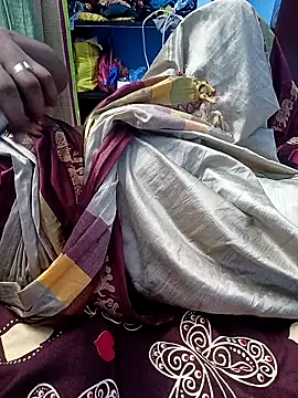 jothika45 online show from 04-10-26, 05:39