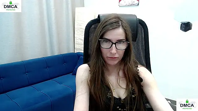 Snapshot of eva_lady chatting on 05-13-26, 08:44 eva lady online show from 05-13-26, 08:44