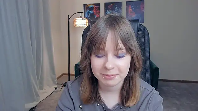 NiaHodge online show from 03-09-26, 10:30