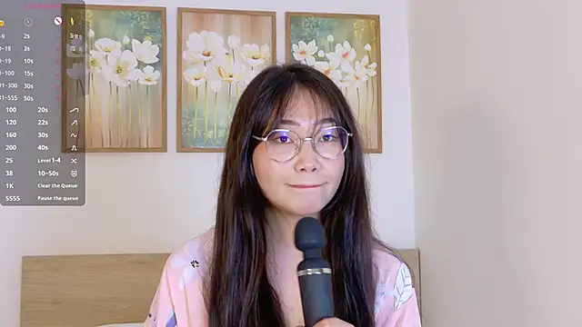 pinkyblooom online show from 03-17-26, 09:12