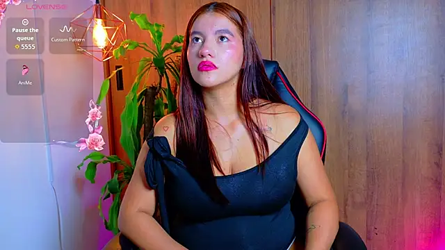 Victoria Rous online show from 05-04-26, 08:38