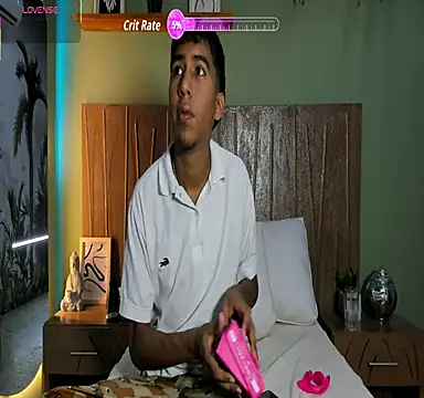 Snapshot of Ender_h0tt chatting on 08-03-26, 08:23 Ender h0tt online show from 08-03-26, 08:23
