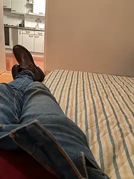 Snapshot of angeldeseo chatting on 03-08-26, 06:55 angeldeseo online show from 03-08-26, 06:55