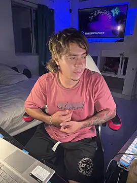 AngelLatinBoy online show from 04-11-26, 02:49