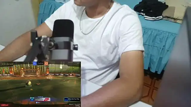 Snapshot of SegZac chatting on 03-22-26, 11:19 SegZac online show from 03-22-26, 11:19