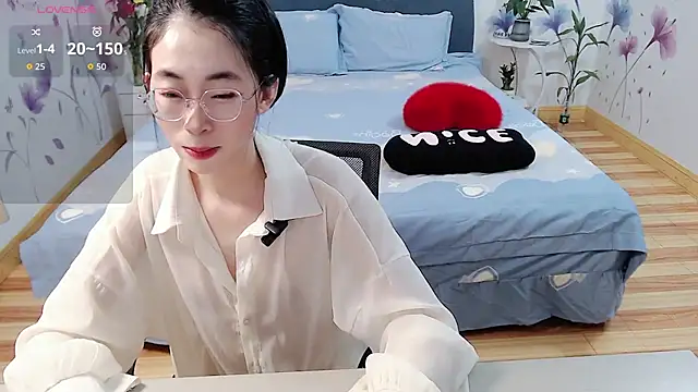 mila-baby-99 online show from 04-26-26, 07:17