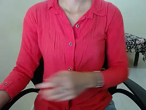 Snapshot of shreya_sharma01 chatting on 04-24-26, 05:21 shreya sharma01 online show from 04-24-26, 05:21