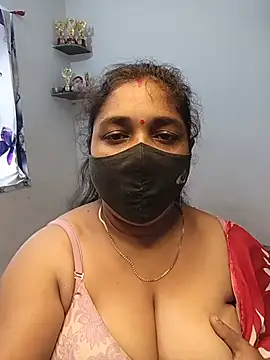 Snapshot of Tanvi_My_Girl chatting on 06-28-26, 04:40 Tanvi My Girl online show from 06-28-26, 04:40