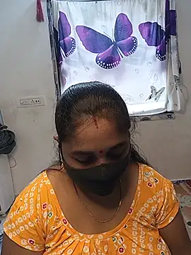 Snapshot of Tanvi_My_Girl chatting on 07-11-26, 05:21 Tanvi My Girl online show from 07-11-26, 05:21