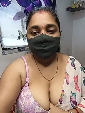 Snapshot of Tanvi_My_Girl chatting on 07-26-26, 04:31 Tanvi My Girl online show from 07-26-26, 04:31