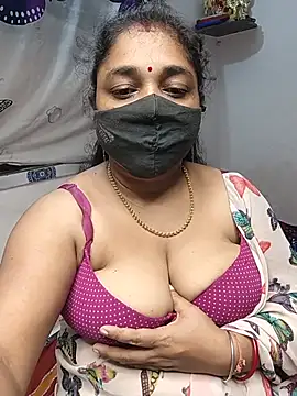 Snapshot of Tanvi_My_Girl chatting on 08-01-26, 01:21 Tanvi My Girl online show from 08-01-26, 01:21