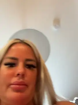 anna kournikova online show from 06-14-26, 03:03