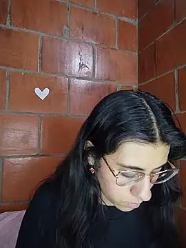 Snapshot of Amanda_x1 chatting on 07-10-26, 08:44 Amanda x1 online show from 07-10-26, 08:44