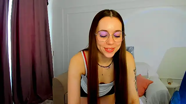 BloomAndFun online show from 03-21-26, 08:19