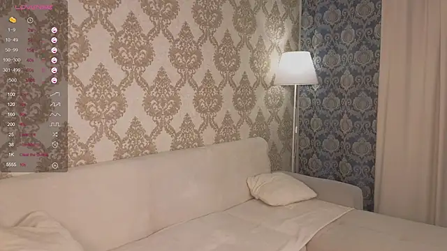 foxy bloomm online show from 04-26-26, 01:09